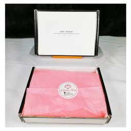 L-UN-BBblack Black Border Gift Box with Pink Wrappers