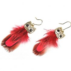 A-HH-HQEF318 RED MAROON OWL FEATHER HOOK EARRINGS
