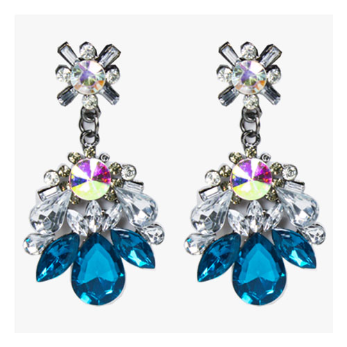A-MD-E257 Sea Blue & White Crystal Beads Classy Korean Earrings - Click Image to Close