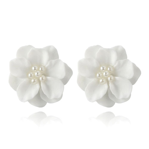 A-YG-5962white White Flower Pearl Beads Korean Style Earstuds - Click Image to Close